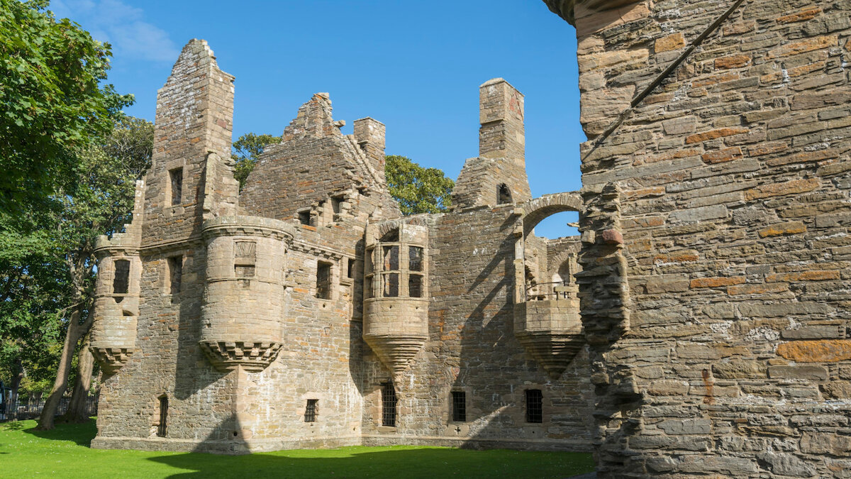 Orkney tours: the earls palace