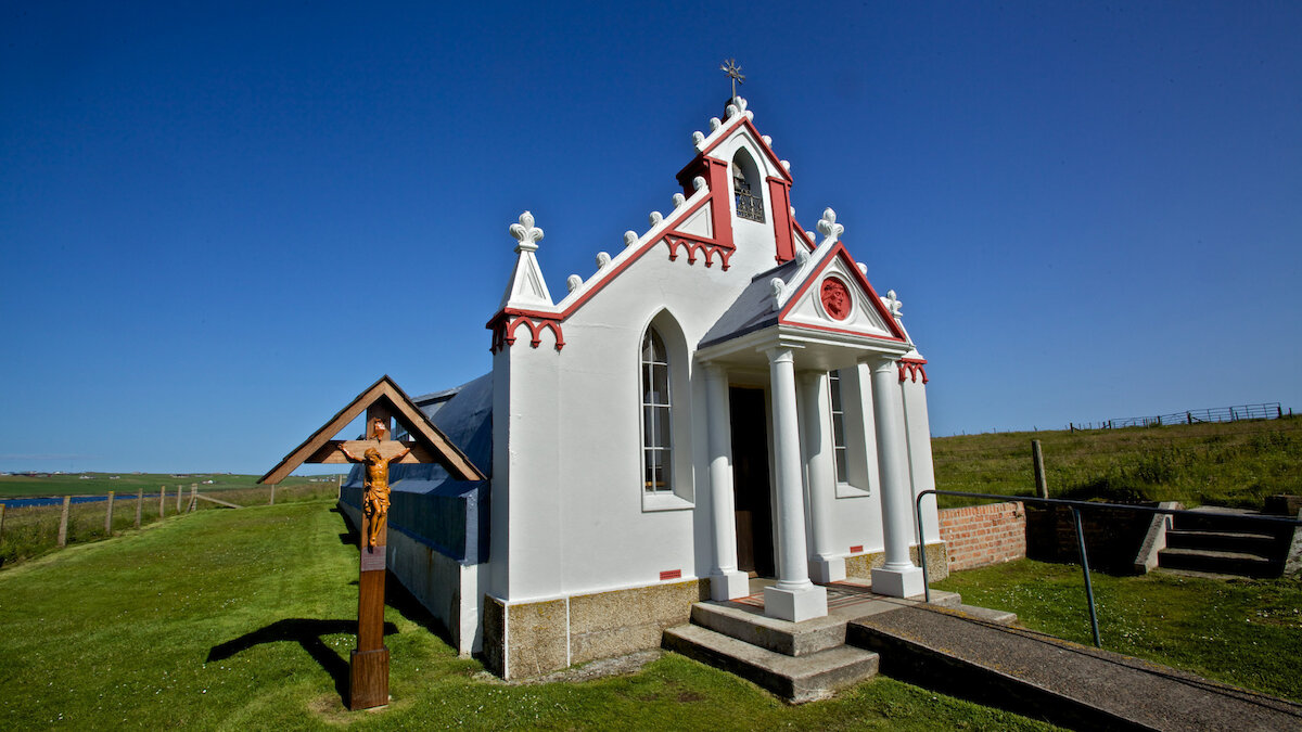 Orkney tours: italian chapel