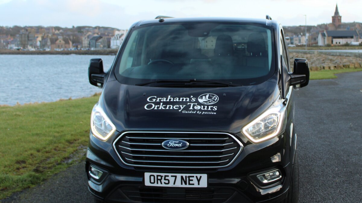driver guided Orkney tours